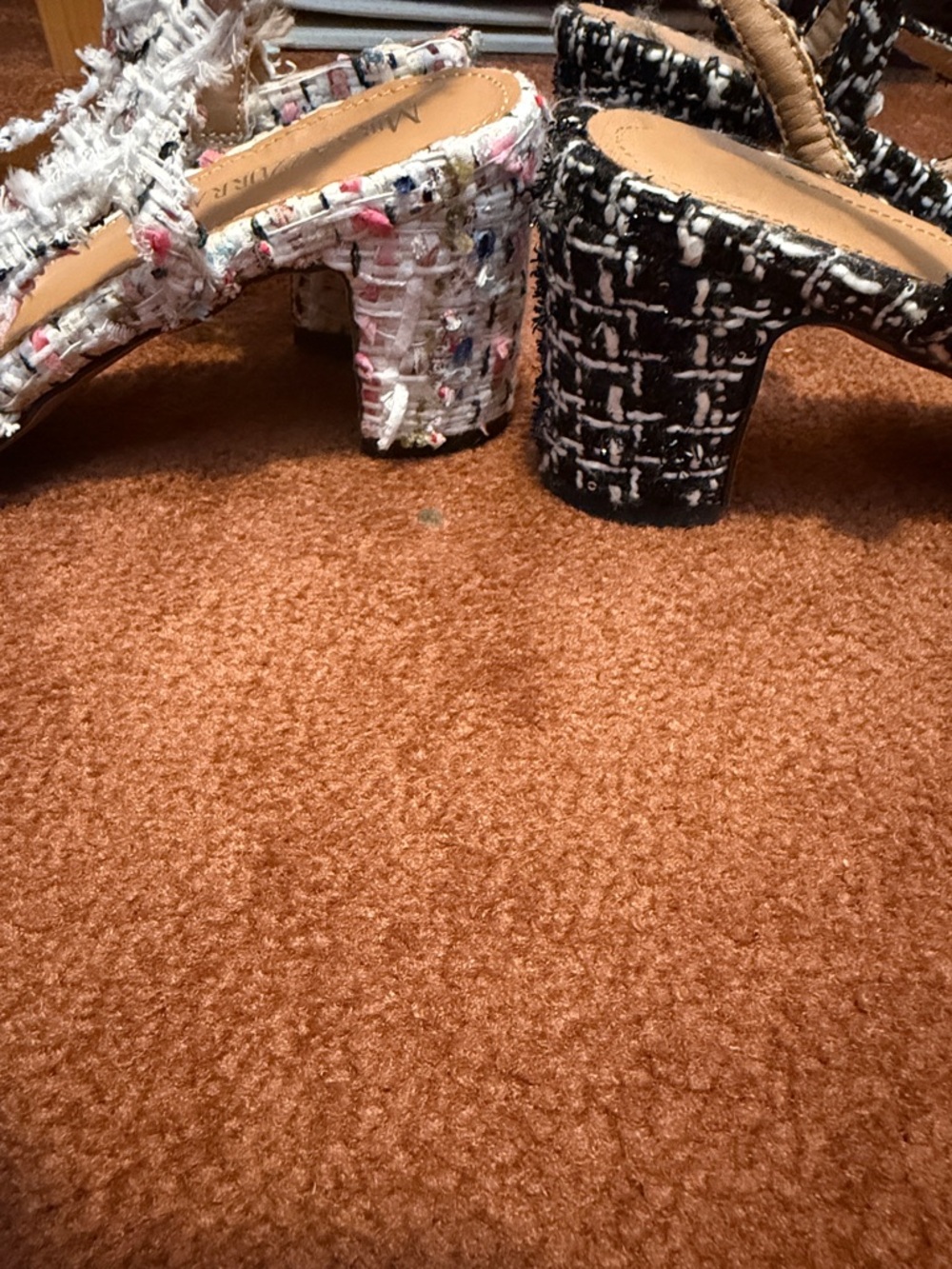 2 pairs Tweed Slingback Heels - Picture 5 of 6